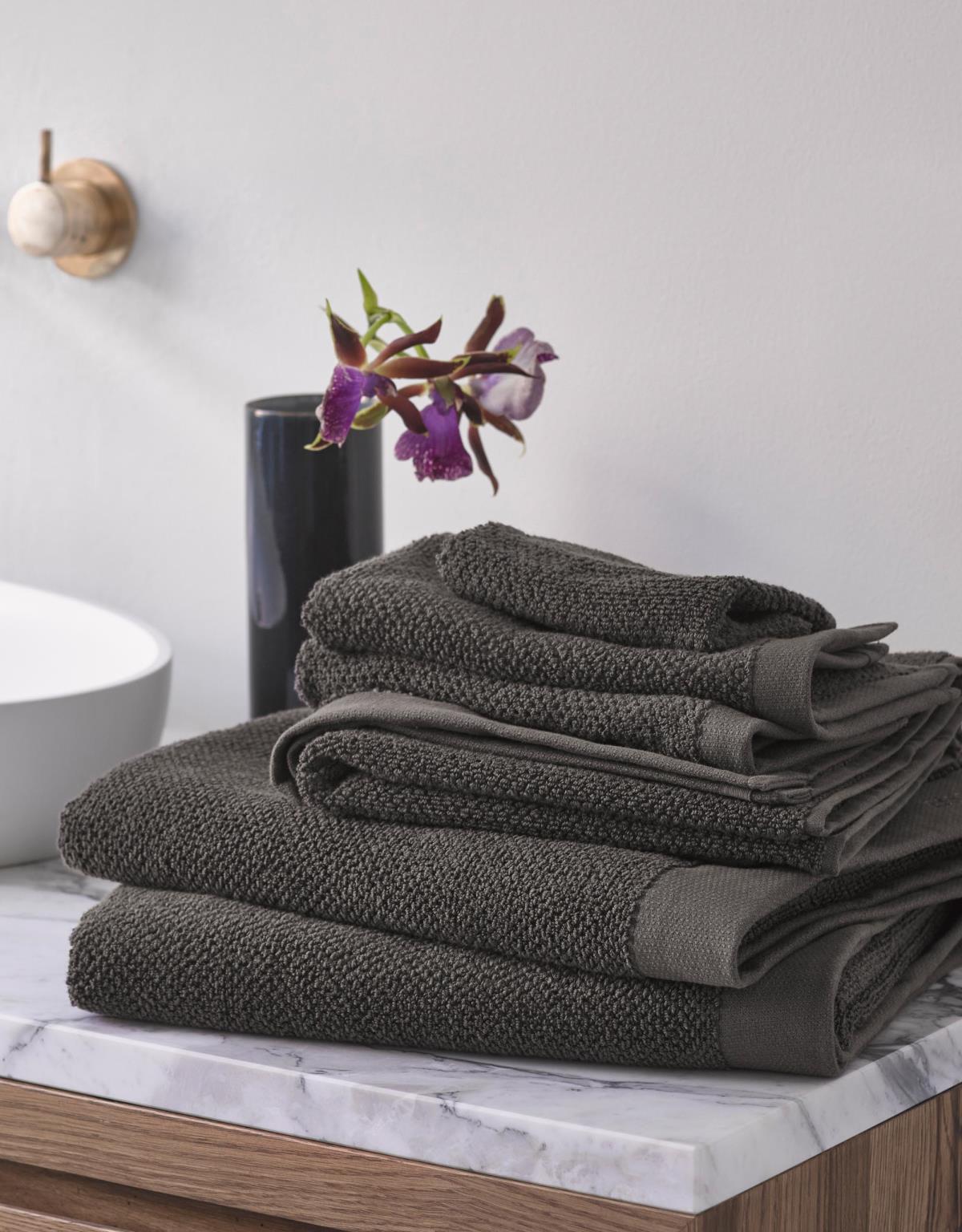 ESSENZA Connect Organic Uni Grau Handtuch 70 x 140 cm