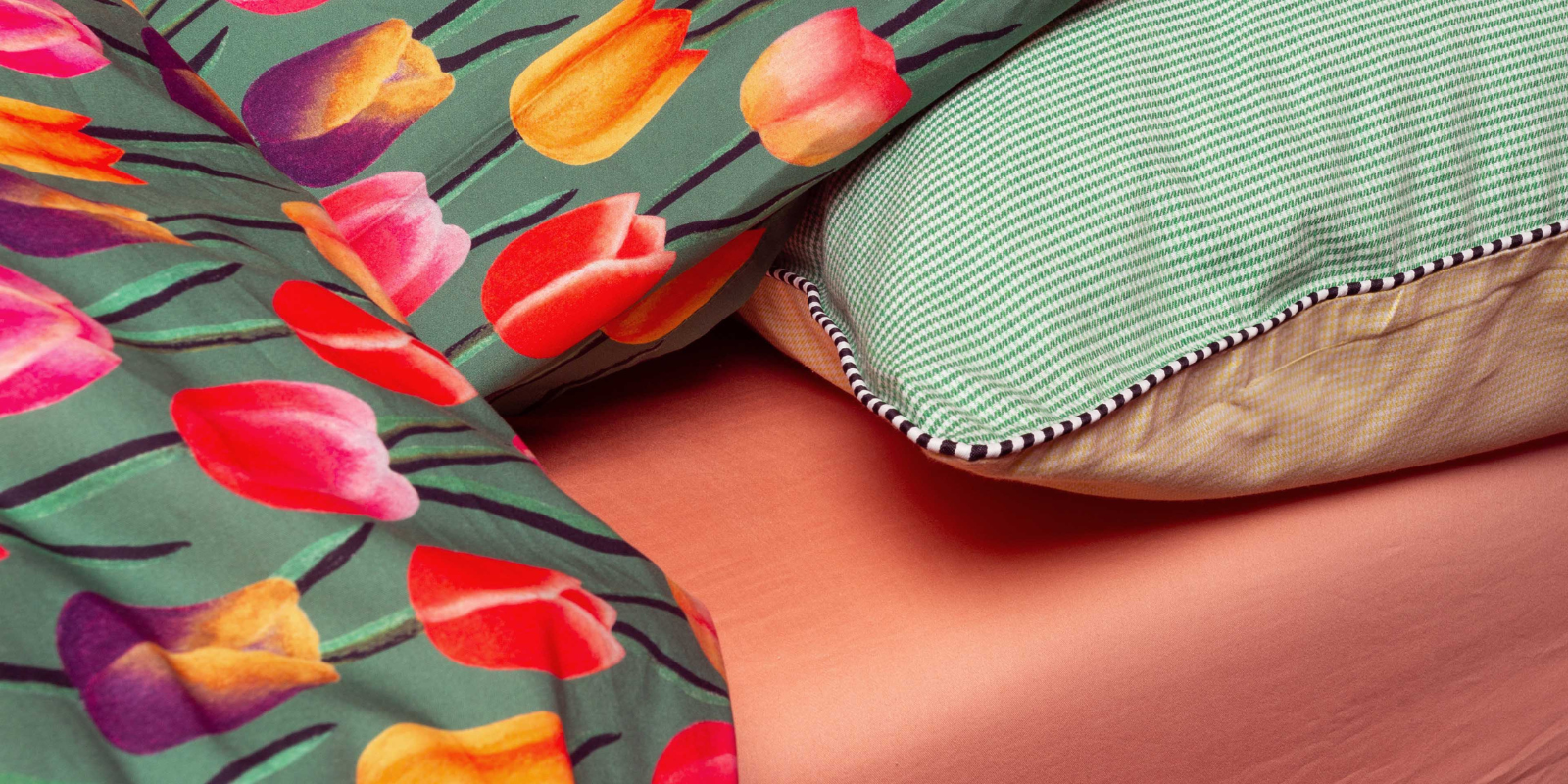 ESSENZA & CO Tulip Field Grass green Bettw&auml;sche 135 x 200 cm