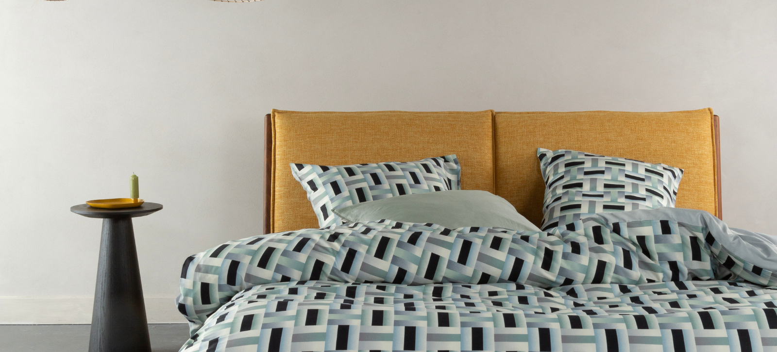 ESSENZA Ilori Pearl grey Bettwäsche 135 x 200 cm